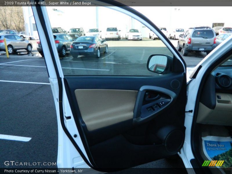 Super White / Sand Beige 2009 Toyota RAV4 4WD