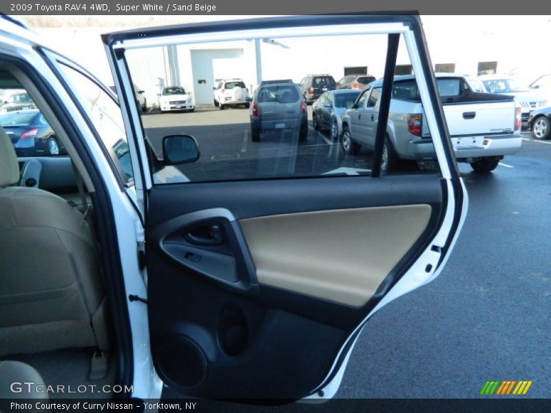Super White / Sand Beige 2009 Toyota RAV4 4WD