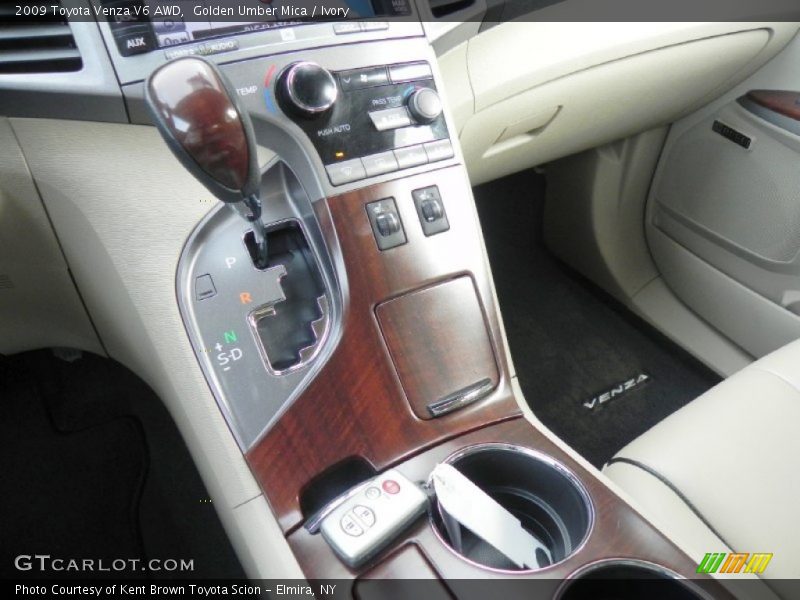 Golden Umber Mica / Ivory 2009 Toyota Venza V6 AWD