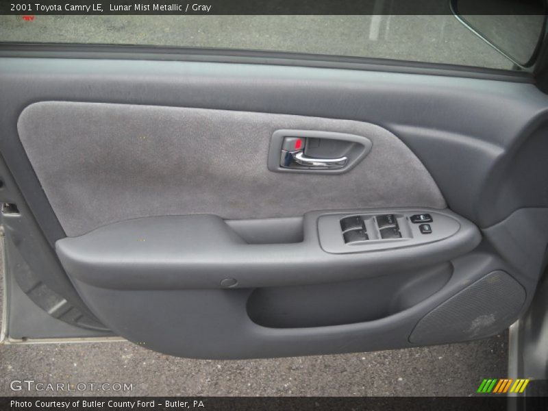 Lunar Mist Metallic / Gray 2001 Toyota Camry LE