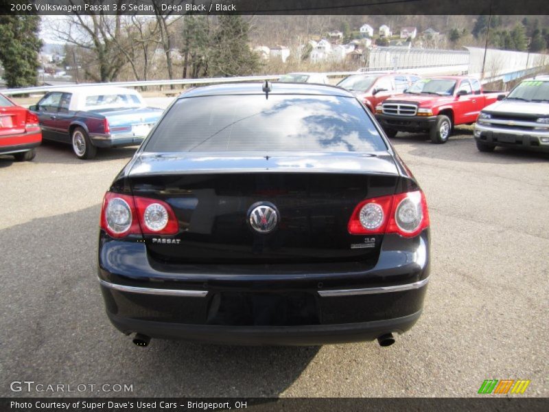 Deep Black / Black 2006 Volkswagen Passat 3.6 Sedan
