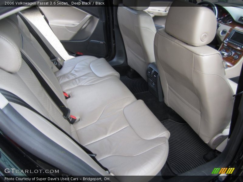 Deep Black / Black 2006 Volkswagen Passat 3.6 Sedan