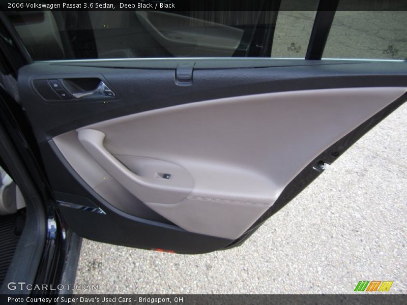 Deep Black / Black 2006 Volkswagen Passat 3.6 Sedan