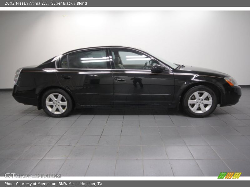 Super Black / Blond 2003 Nissan Altima 2.5
