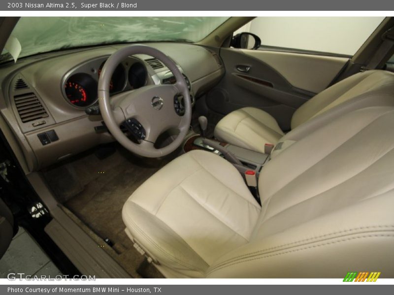 Super Black / Blond 2003 Nissan Altima 2.5