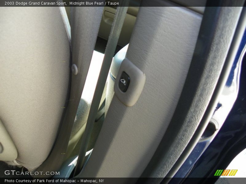 Midnight Blue Pearl / Taupe 2003 Dodge Grand Caravan Sport