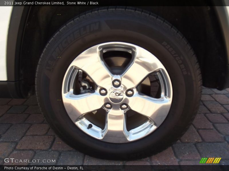 Stone White / Black 2011 Jeep Grand Cherokee Limited