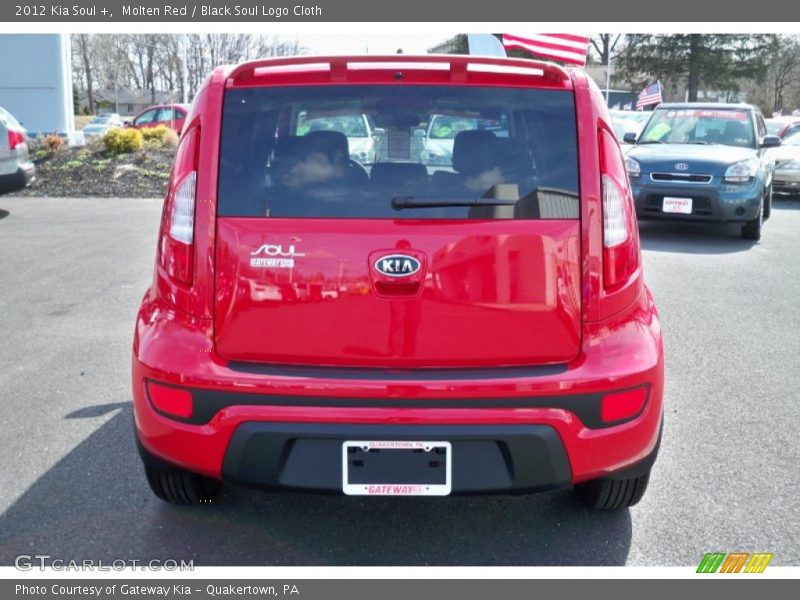 Molten Red / Black Soul Logo Cloth 2012 Kia Soul +