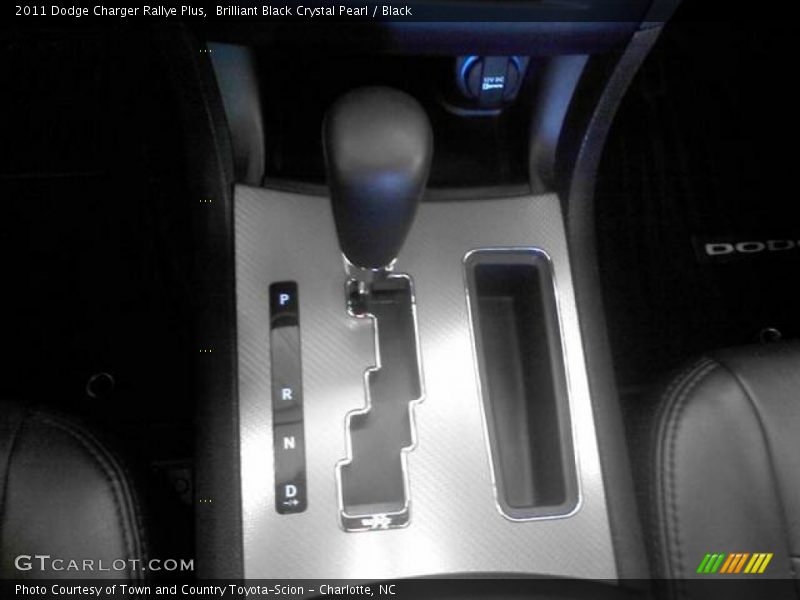 Brilliant Black Crystal Pearl / Black 2011 Dodge Charger Rallye Plus