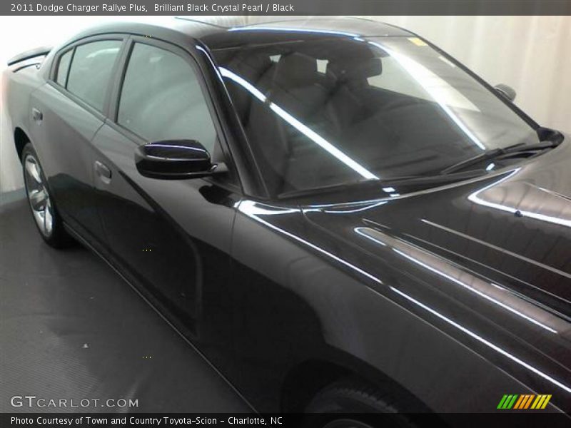 Brilliant Black Crystal Pearl / Black 2011 Dodge Charger Rallye Plus