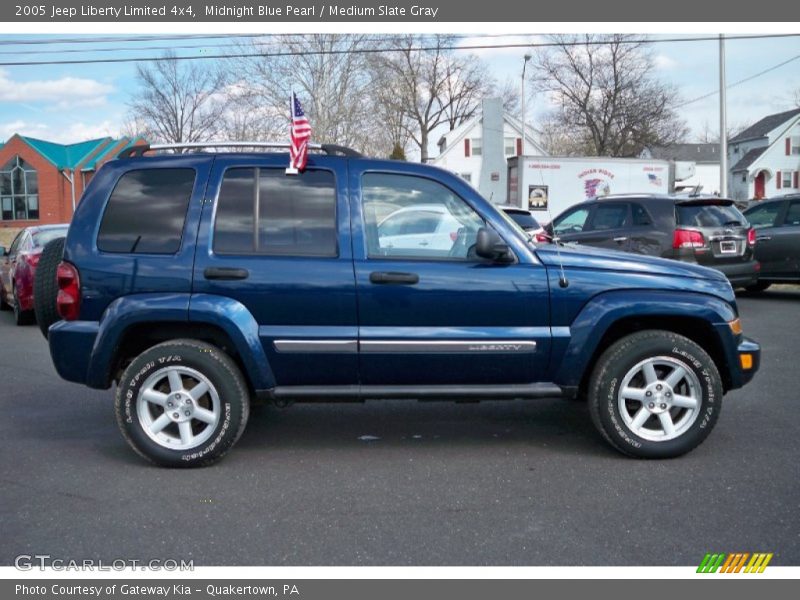 Midnight Blue Pearl / Medium Slate Gray 2005 Jeep Liberty Limited 4x4