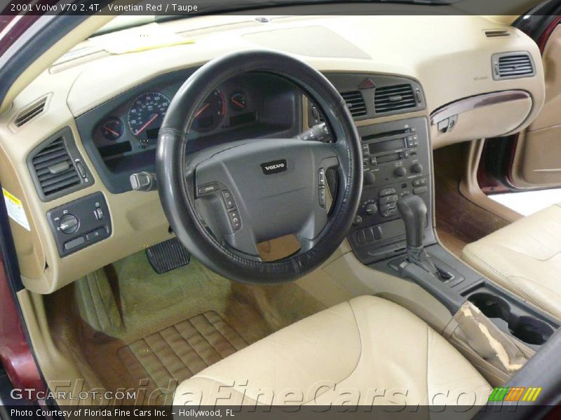 Venetian Red / Taupe 2001 Volvo V70 2.4T