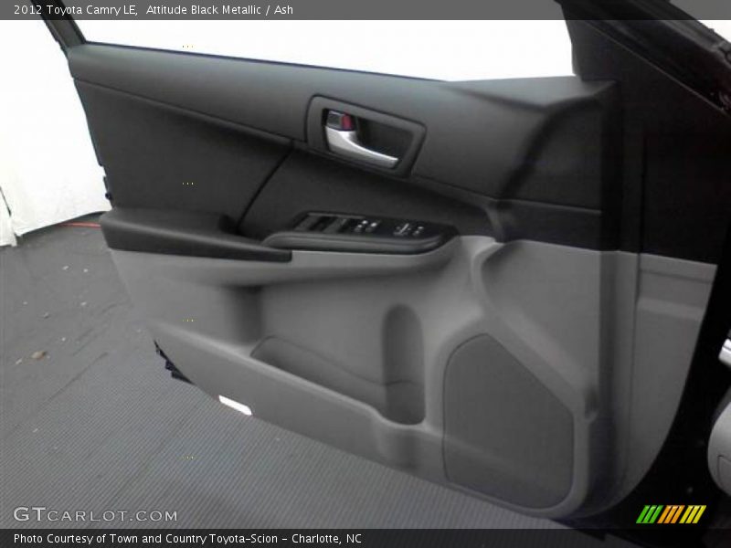 Attitude Black Metallic / Ash 2012 Toyota Camry LE