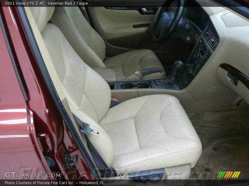 Venetian Red / Taupe 2001 Volvo V70 2.4T