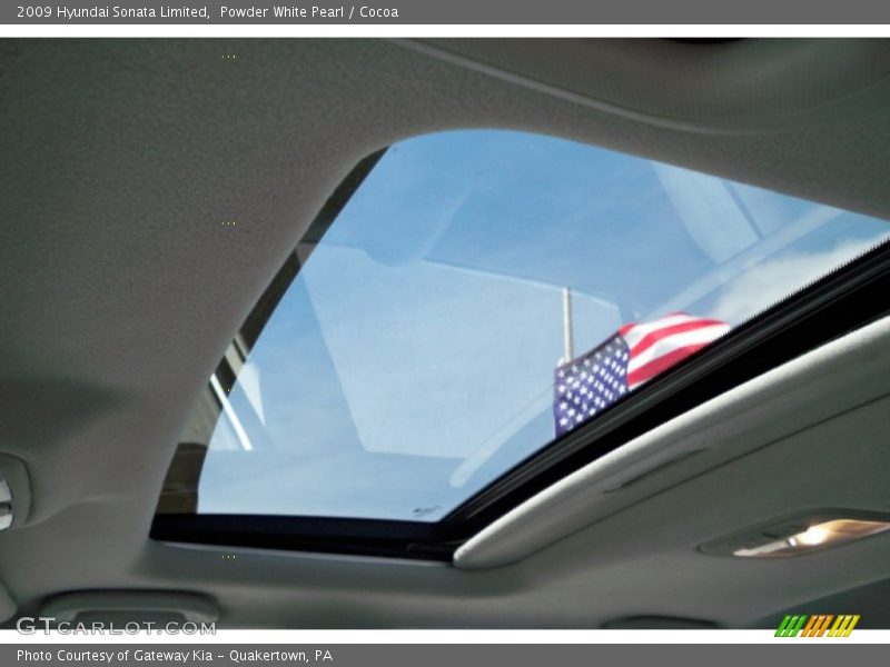 Powder White Pearl / Cocoa 2009 Hyundai Sonata Limited