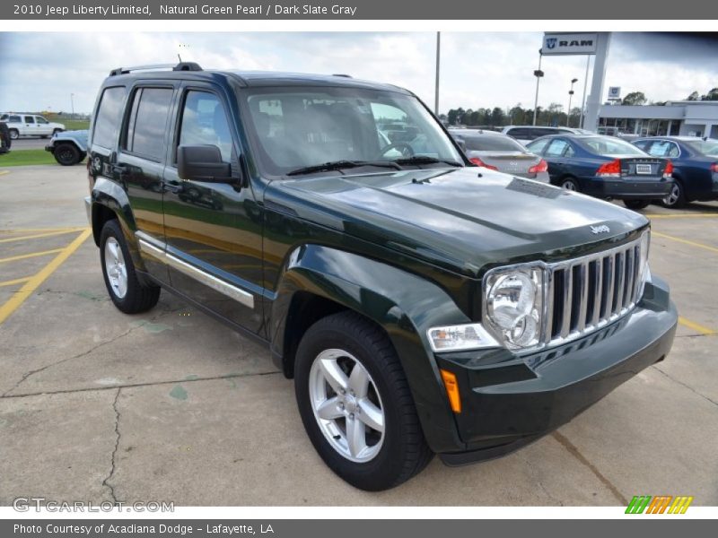 Front 3/4 View of 2010 Liberty Limited