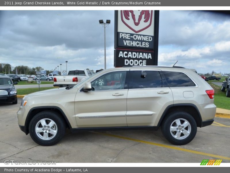 White Gold Metallic / Dark Graystone/Medium Graystone 2011 Jeep Grand Cherokee Laredo