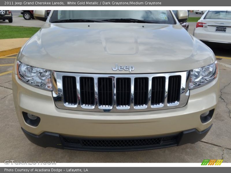 White Gold Metallic / Dark Graystone/Medium Graystone 2011 Jeep Grand Cherokee Laredo