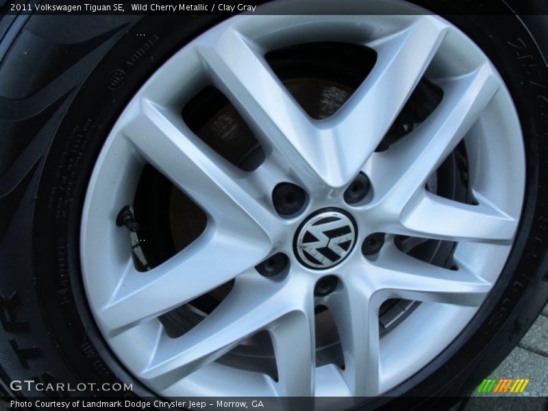 Wild Cherry Metallic / Clay Gray 2011 Volkswagen Tiguan SE