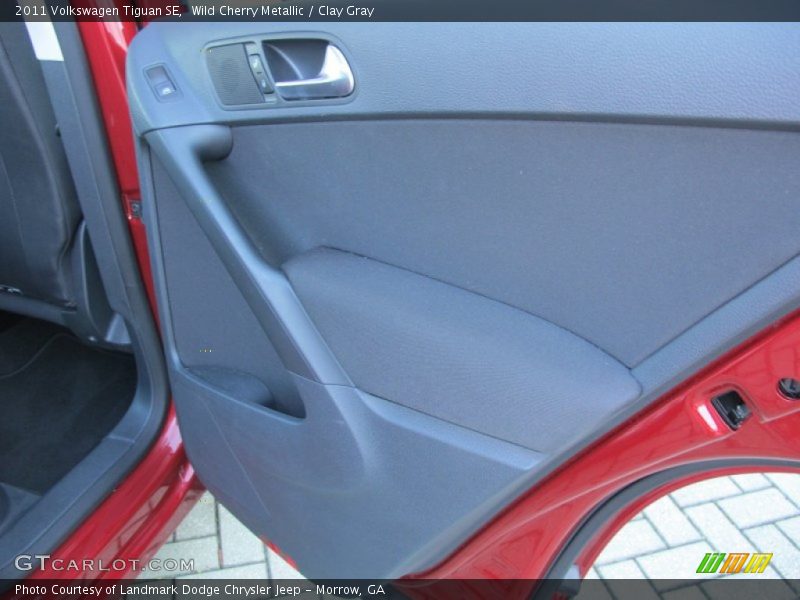 Wild Cherry Metallic / Clay Gray 2011 Volkswagen Tiguan SE