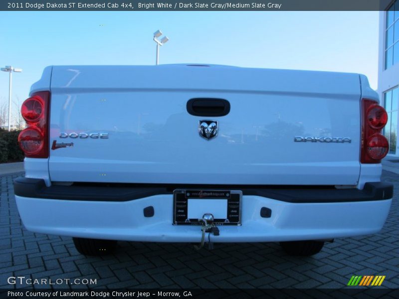 Bright White / Dark Slate Gray/Medium Slate Gray 2011 Dodge Dakota ST Extended Cab 4x4
