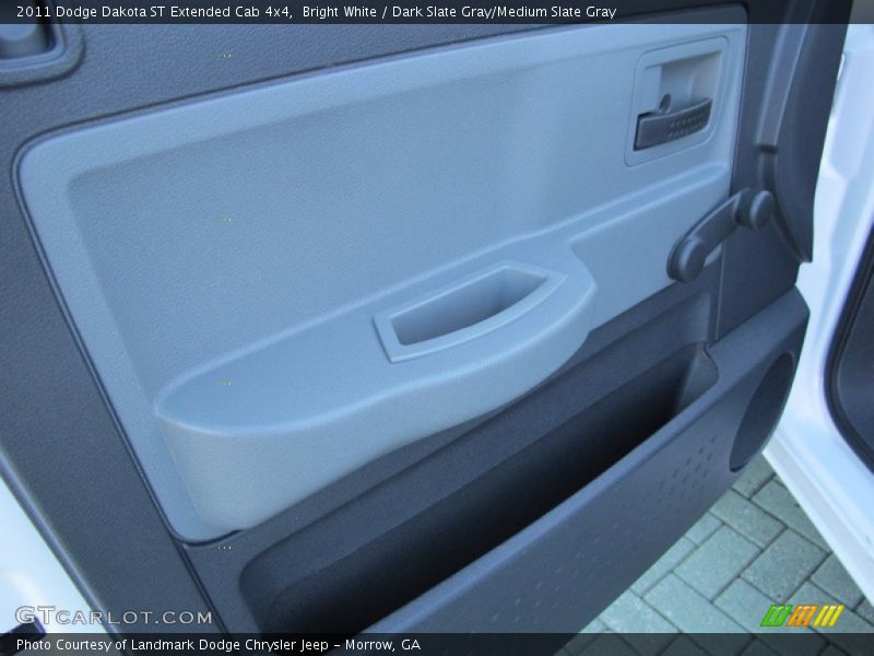 Bright White / Dark Slate Gray/Medium Slate Gray 2011 Dodge Dakota ST Extended Cab 4x4