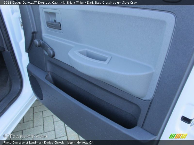Bright White / Dark Slate Gray/Medium Slate Gray 2011 Dodge Dakota ST Extended Cab 4x4