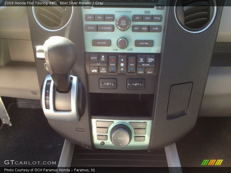 Billet Silver Metallic / Gray 2009 Honda Pilot Touring 4WD