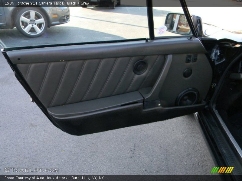 Door Panel of 1986 911 Carrera Targa