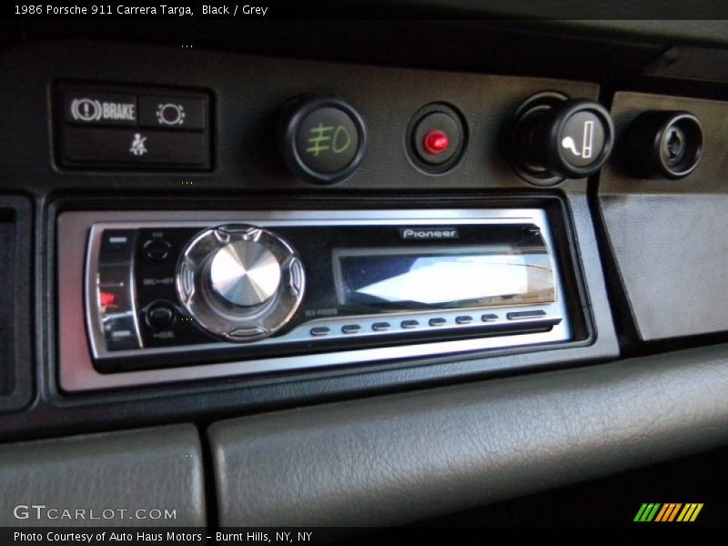 Black / Grey 1986 Porsche 911 Carrera Targa