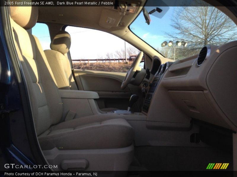 Dark Blue Pearl Metallic / Pebble 2005 Ford Freestyle SE AWD