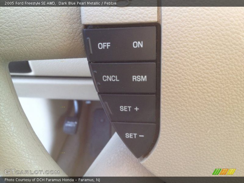 Dark Blue Pearl Metallic / Pebble 2005 Ford Freestyle SE AWD