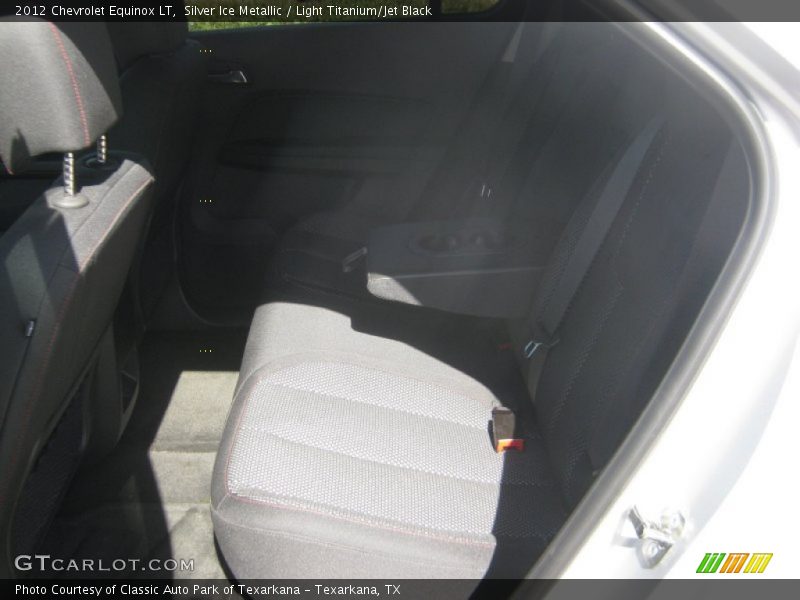 Silver Ice Metallic / Light Titanium/Jet Black 2012 Chevrolet Equinox LT