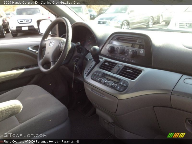 Sterling Gray Metallic / Gray 2009 Honda Odyssey EX