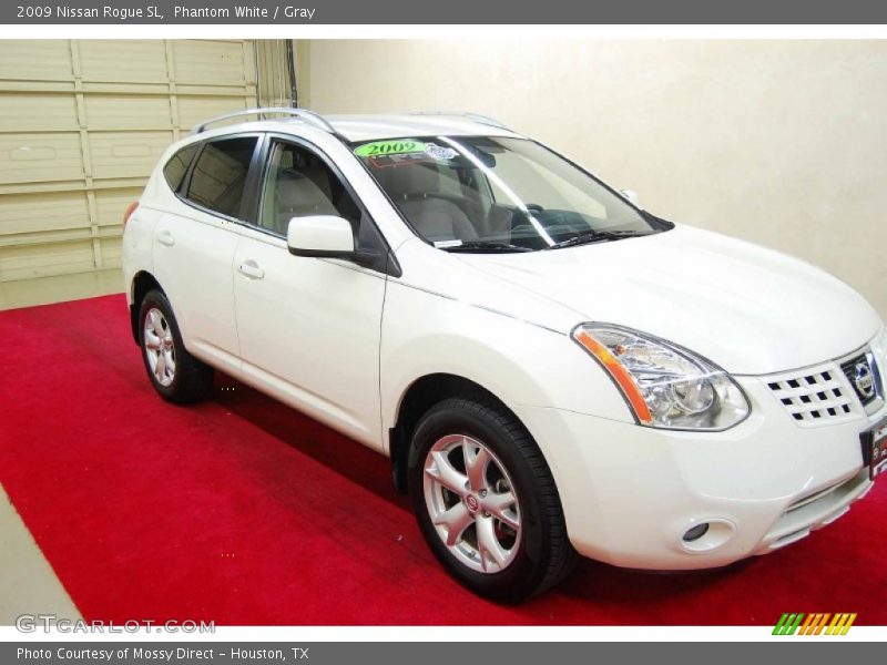 Phantom White / Gray 2009 Nissan Rogue SL