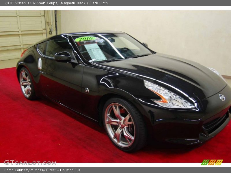 Magnetic Black / Black Cloth 2010 Nissan 370Z Sport Coupe