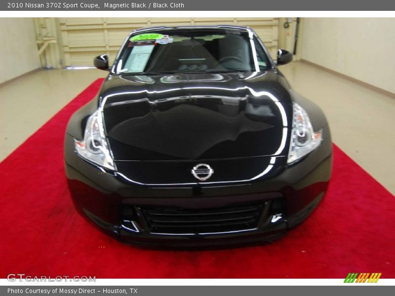 Magnetic Black / Black Cloth 2010 Nissan 370Z Sport Coupe