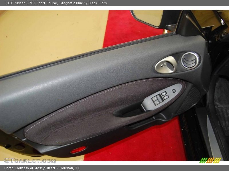 Magnetic Black / Black Cloth 2010 Nissan 370Z Sport Coupe