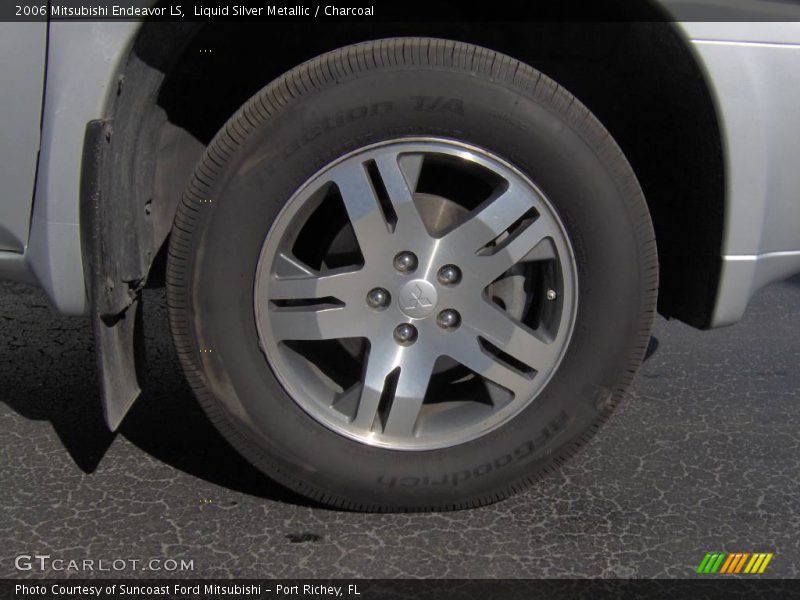 Liquid Silver Metallic / Charcoal 2006 Mitsubishi Endeavor LS