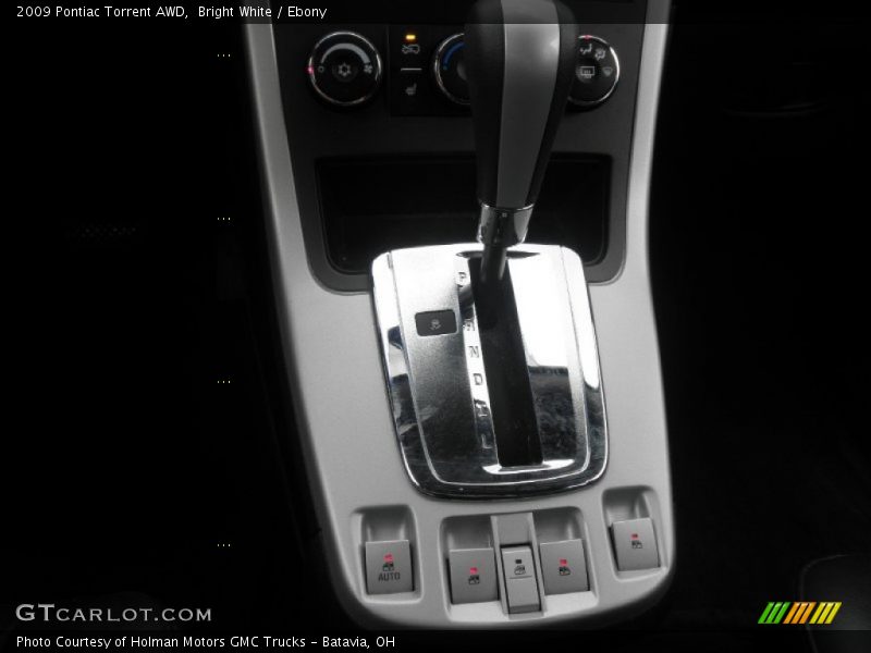 Bright White / Ebony 2009 Pontiac Torrent AWD