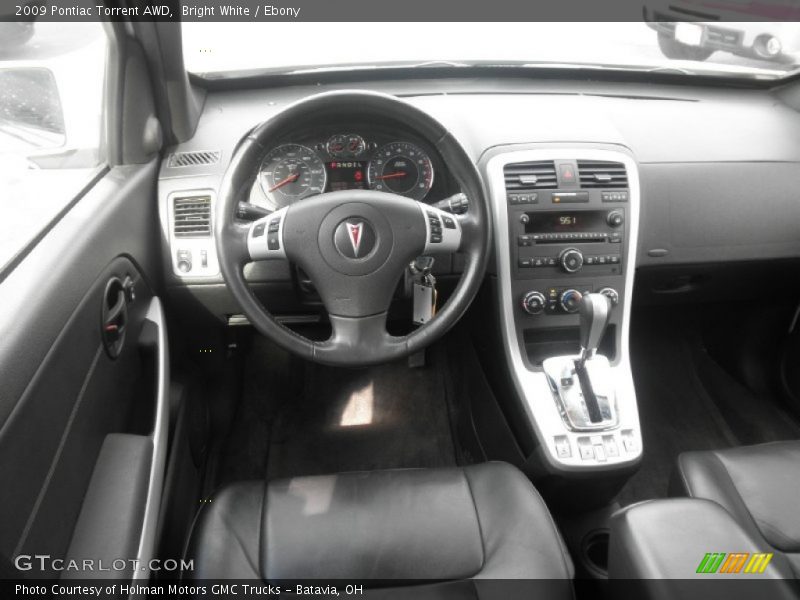 Bright White / Ebony 2009 Pontiac Torrent AWD