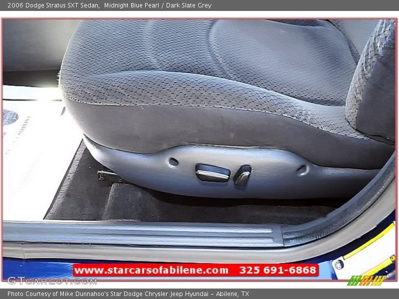 Midnight Blue Pearl / Dark Slate Grey 2006 Dodge Stratus SXT Sedan