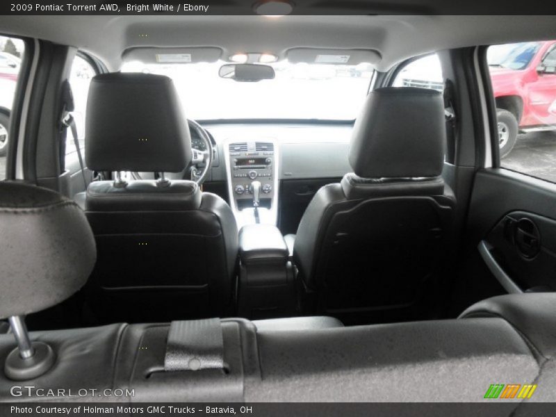 Bright White / Ebony 2009 Pontiac Torrent AWD