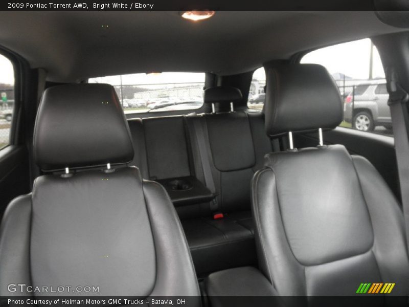 Bright White / Ebony 2009 Pontiac Torrent AWD