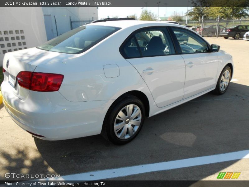 Candy White / Titan Black 2011 Volkswagen Jetta S Sedan