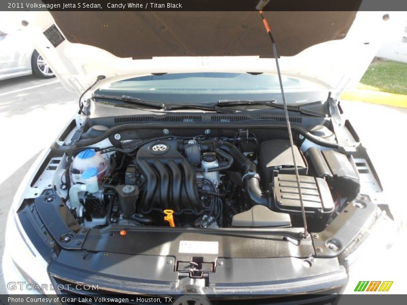 Candy White / Titan Black 2011 Volkswagen Jetta S Sedan