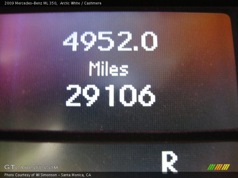 Arctic White / Cashmere 2009 Mercedes-Benz ML 350