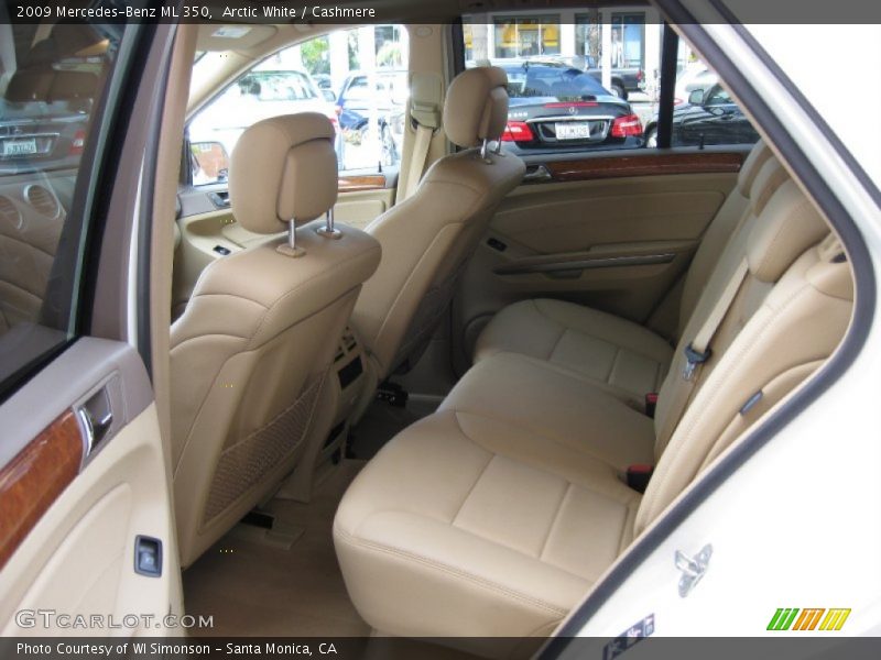 Arctic White / Cashmere 2009 Mercedes-Benz ML 350