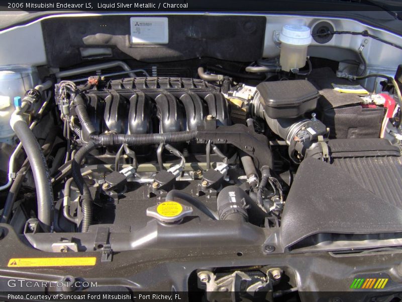 Liquid Silver Metallic / Charcoal 2006 Mitsubishi Endeavor LS