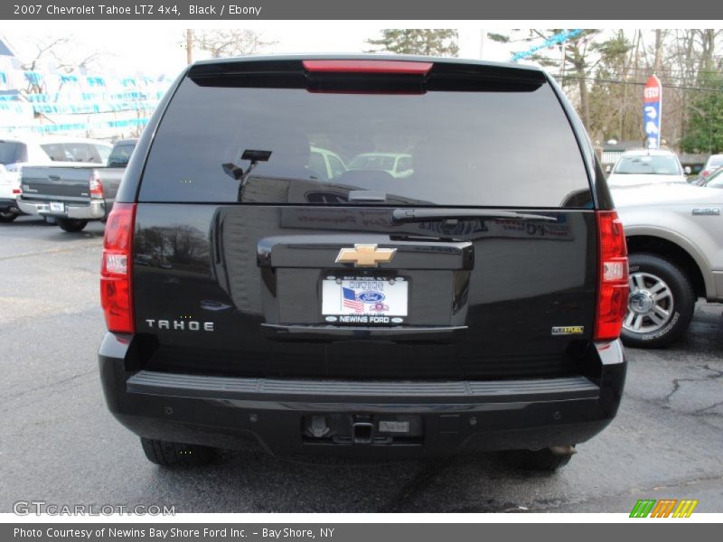 Black / Ebony 2007 Chevrolet Tahoe LTZ 4x4